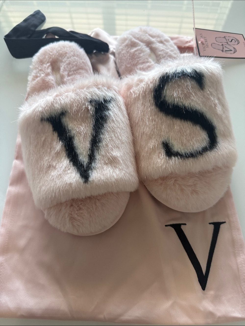 Victoria's Secret Pink Faux Fur VS Slide Slippers